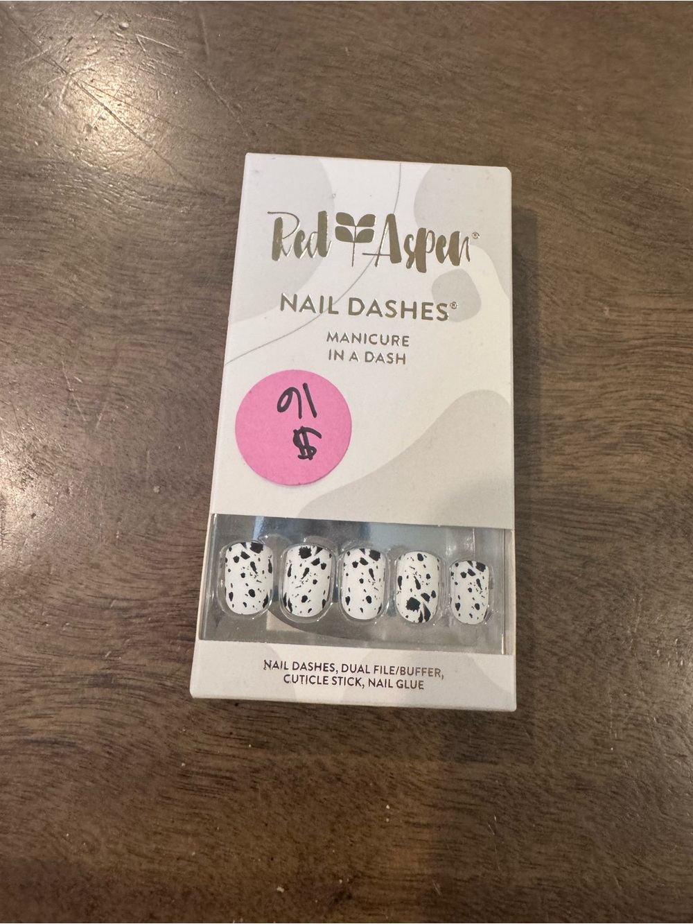 Red Aspen Press On Nail Short Matte Novella Is A Novelist